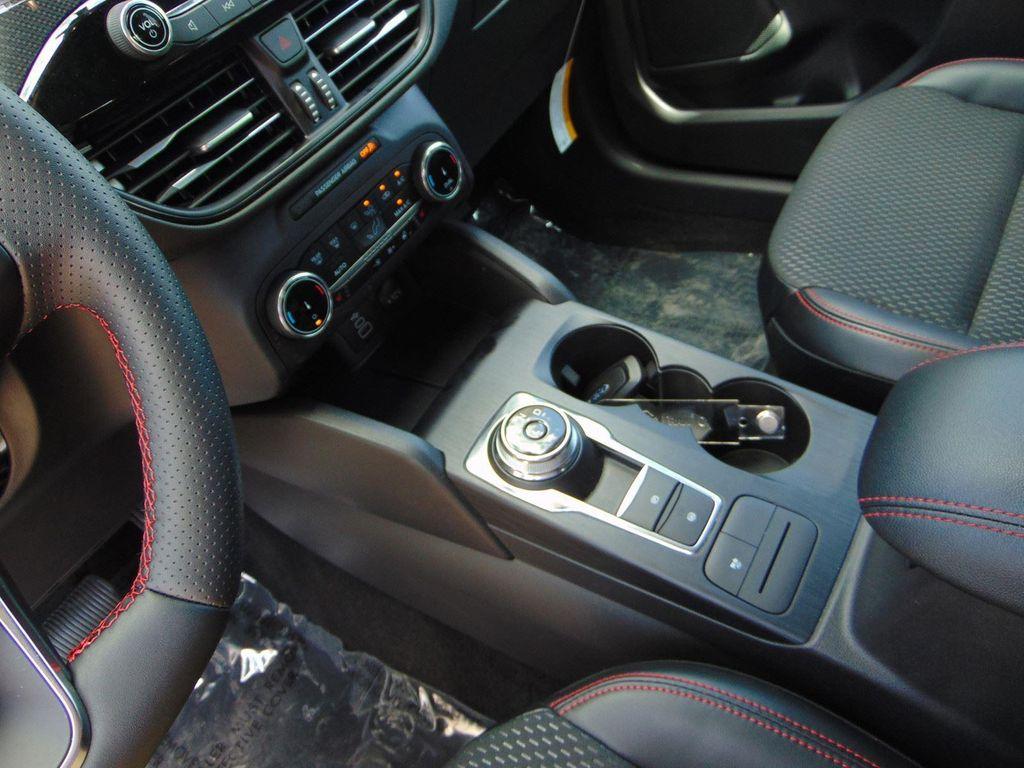 used 2025 Ford Escape car, priced at $26,514