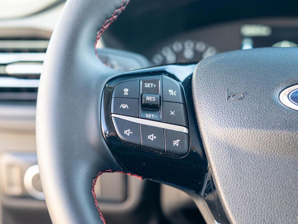 used 2022 Ford Escape car, priced at $24,569