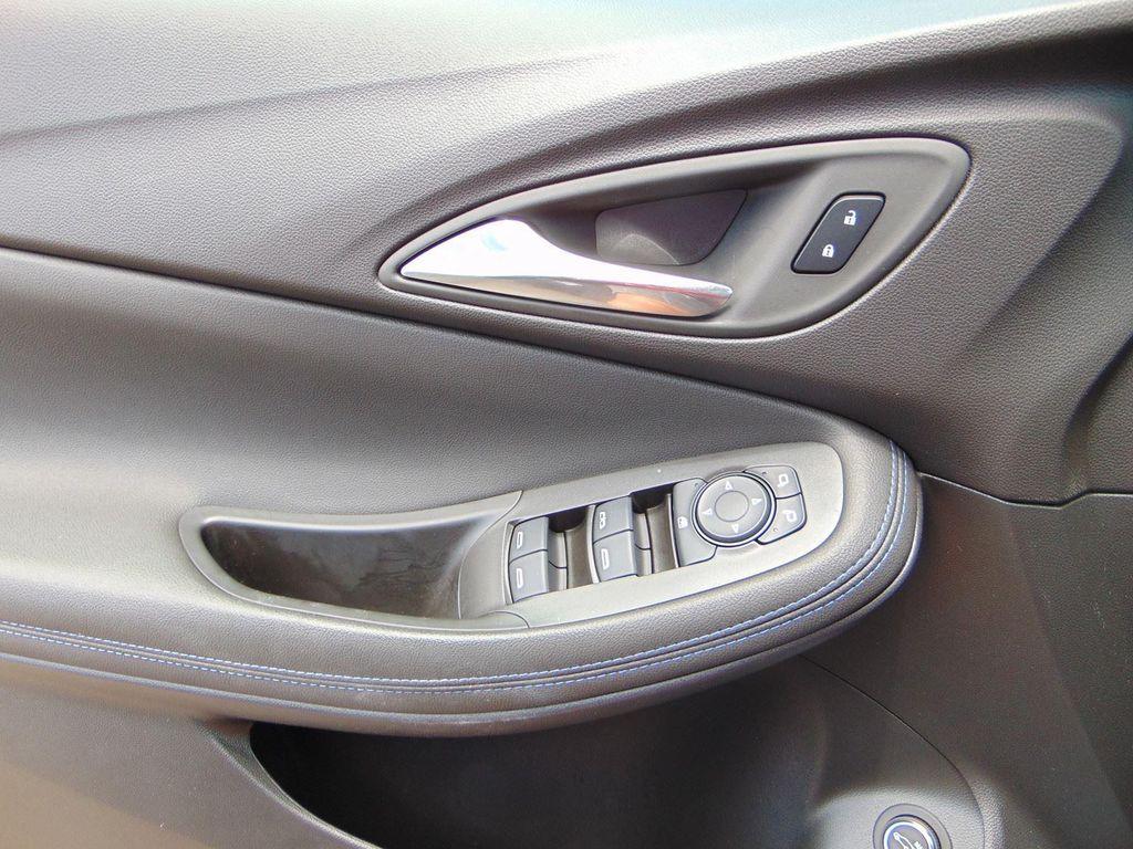 used 2025 Buick Encore GX car, priced at $26,583