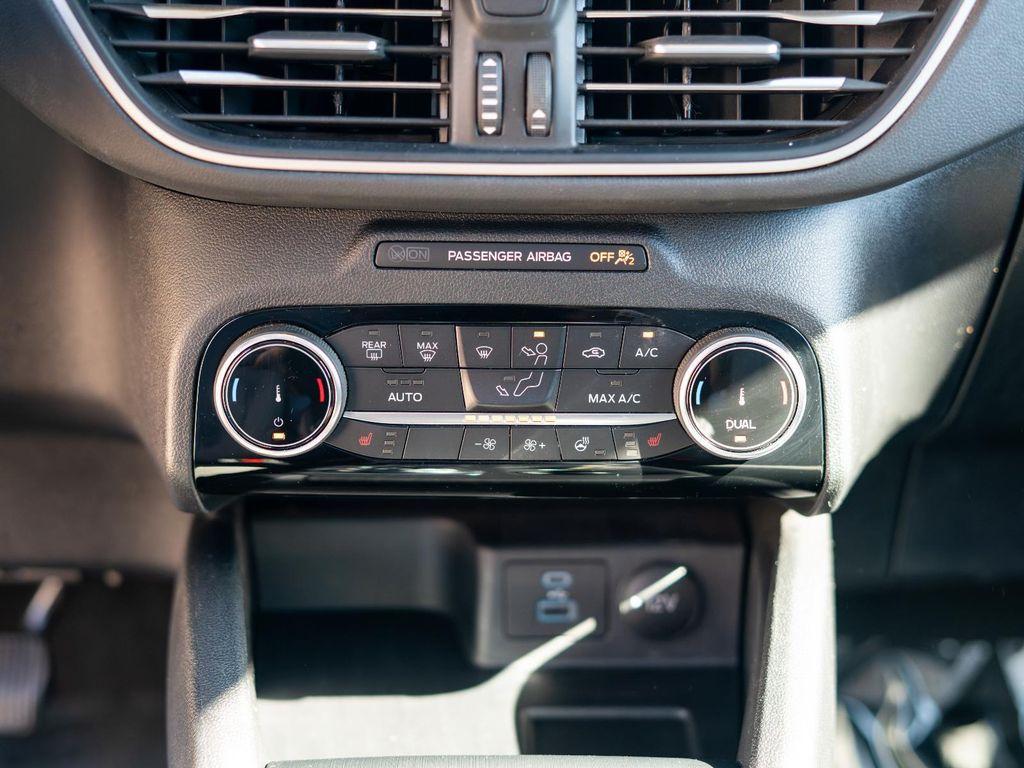 used 2022 Ford Escape car, priced at $22,547