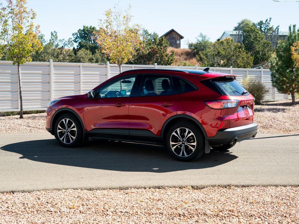 used 2022 Ford Escape car, priced at $22,547