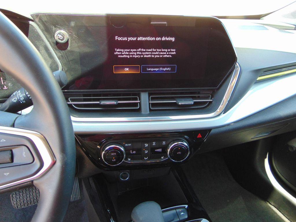 used 2025 Chevrolet Trax car, priced at $24,126
