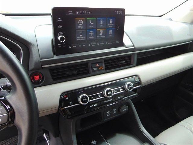 used 2024 Honda Pilot car, priced at $40,655