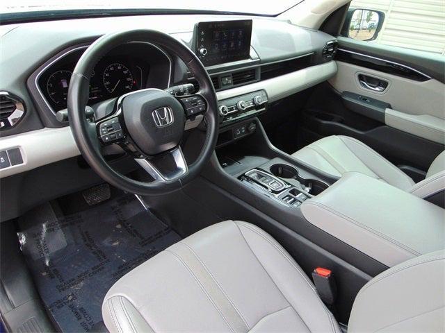 used 2024 Honda Pilot car, priced at $40,655