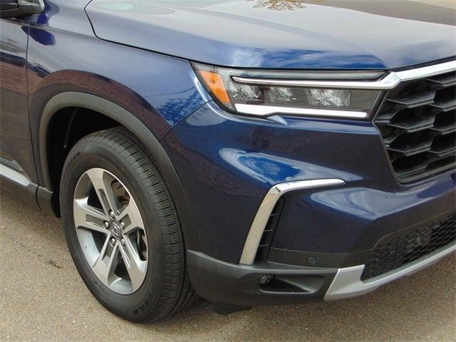 used 2024 Honda Pilot car, priced at $40,655