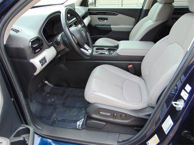 used 2024 Honda Pilot car, priced at $40,655