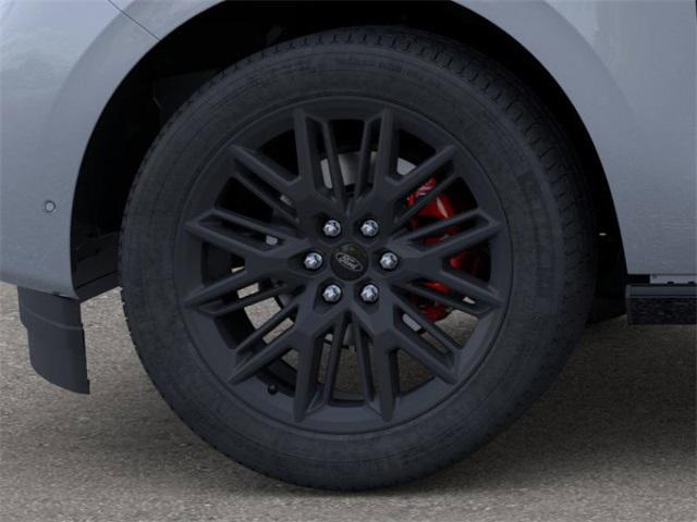 new 2025 Ford Expedition car, priced at $84,335