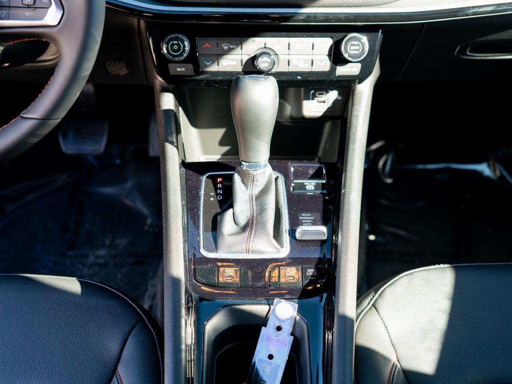 used 2025 Jeep Compass car, priced at $33,621