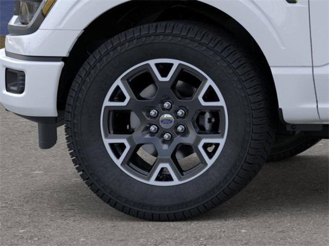 new 2025 Ford F-150 car, priced at $51,660