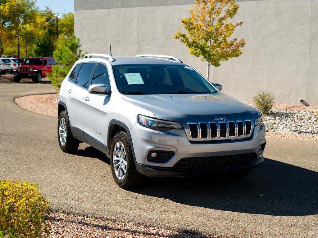 used 2021 Jeep Cherokee car, priced at $23,321