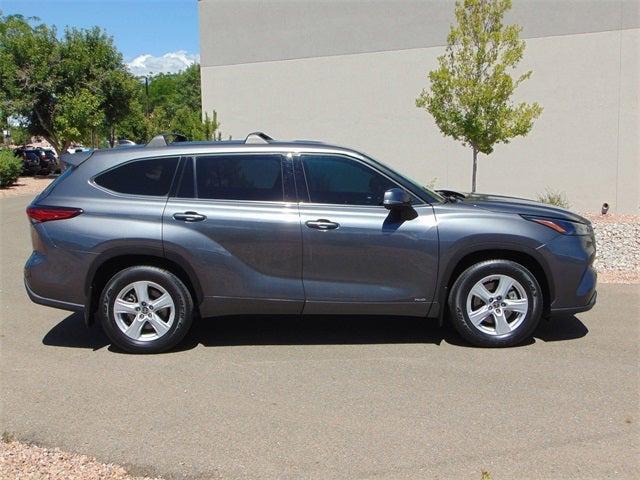 used 2022 Toyota Highlander Hybrid car, priced at $35,995