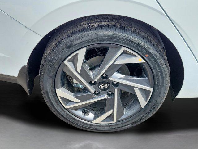 new 2025 Hyundai Elantra car, priced at $29,812