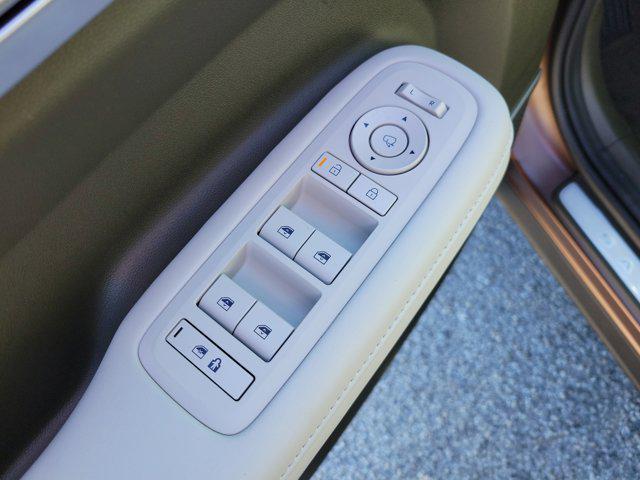 new 2025 Hyundai SANTA FE HEV car, priced at $48,883