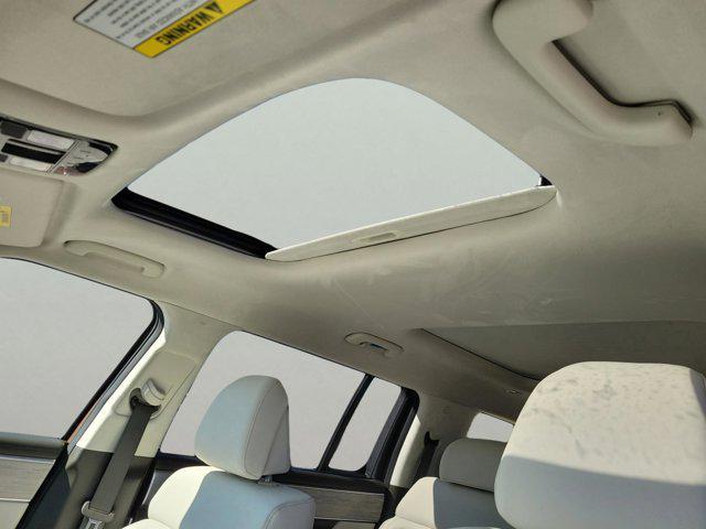 new 2025 Hyundai SANTA FE HEV car, priced at $42,364