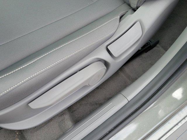 new 2025 Hyundai Elantra car, priced at $21,101