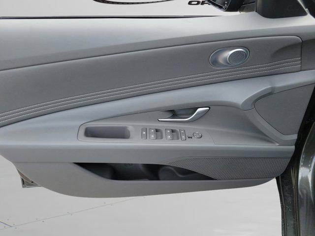 new 2025 Hyundai Elantra car, priced at $21,101