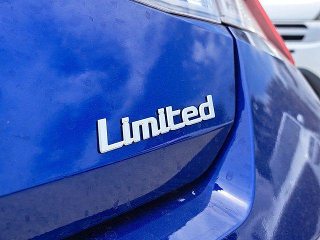 new 2025 Hyundai Elantra car, priced at $27,340