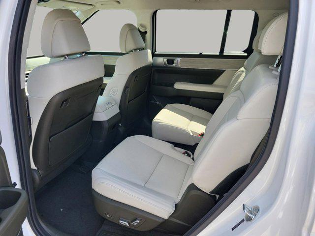 new 2025 Hyundai SANTA FE HEV car, priced at $49,513