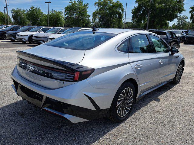 new 2025 Hyundai Sonata Hybrid car, priced at $30,764
