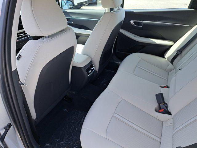 new 2025 Hyundai Sonata Hybrid car, priced at $30,764