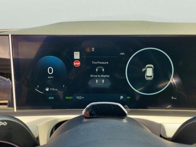 new 2025 Hyundai TUCSON Hybrid car, priced at $42,645