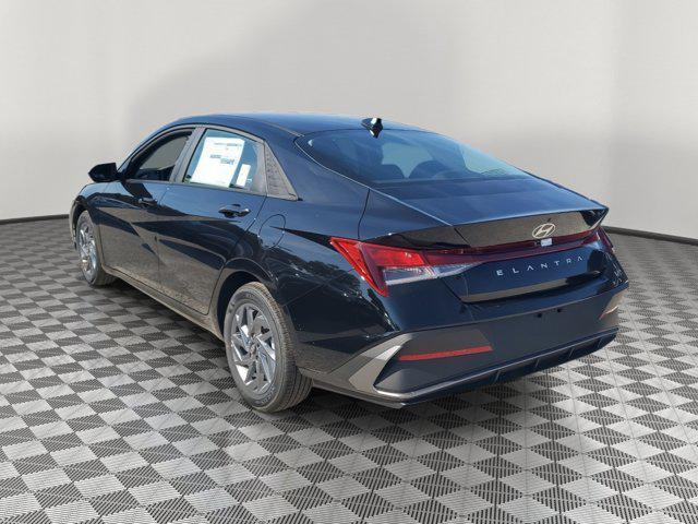 new 2025 Hyundai Elantra car, priced at $23,956