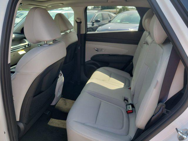 new 2025 Hyundai TUCSON Hybrid car, priced at $42,600
