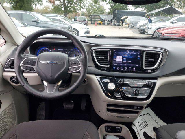 used 2020 Chrysler Pacifica car, priced at $19,115