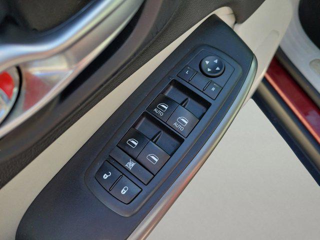 used 2019 Jeep Cherokee car, priced at $16,488