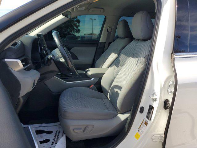 used 2020 Toyota Highlander Hybrid car, priced at $27,888