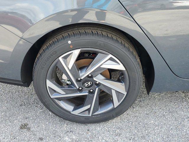 new 2025 Hyundai Elantra car, priced at $25,207