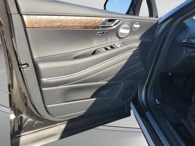 new 2025 Genesis GV80 car, priced at $70,206