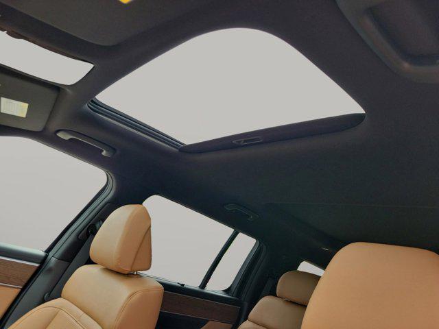 new 2025 Hyundai Santa Fe car, priced at $42,177