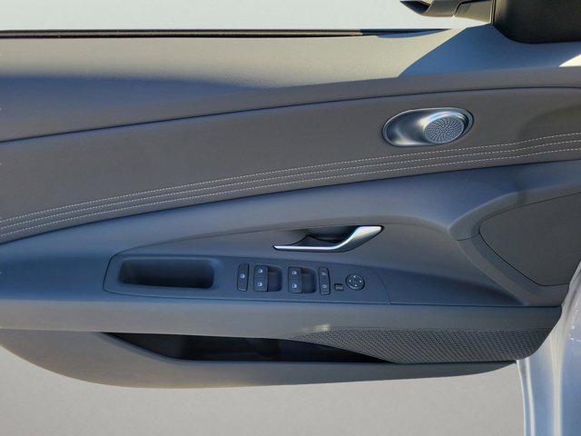 new 2025 Hyundai Elantra car, priced at $21,631