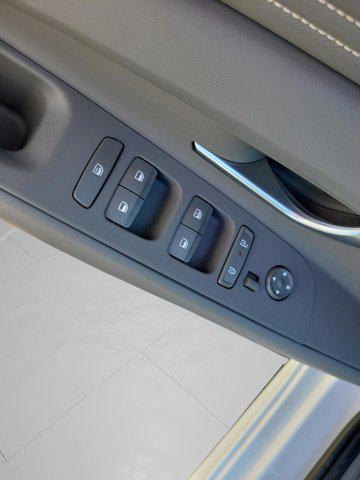 new 2025 Hyundai Elantra car, priced at $21,631