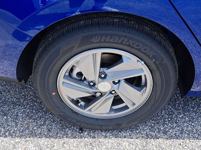 new 2025 Hyundai Elantra car, priced at $22,660