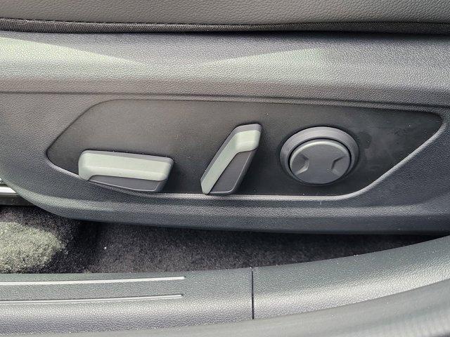 new 2025 Hyundai Elantra car, priced at $27,340