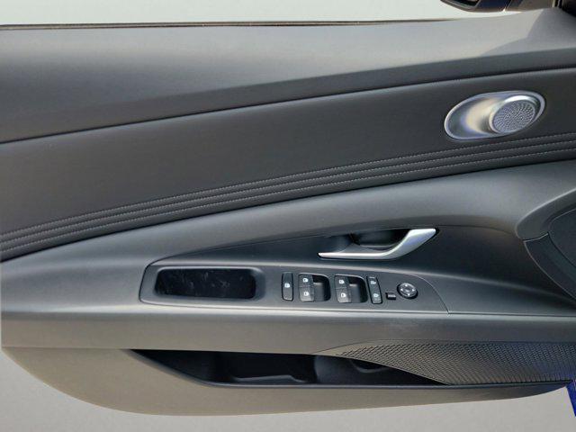 new 2025 Hyundai Elantra car, priced at $27,840