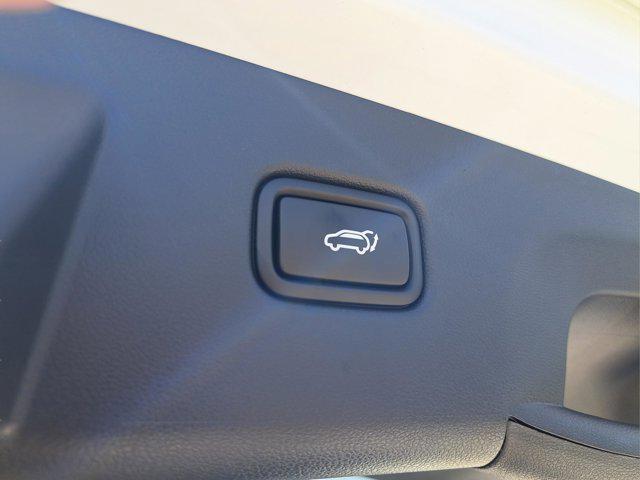 new 2025 Hyundai TUCSON Hybrid car, priced at $35,126