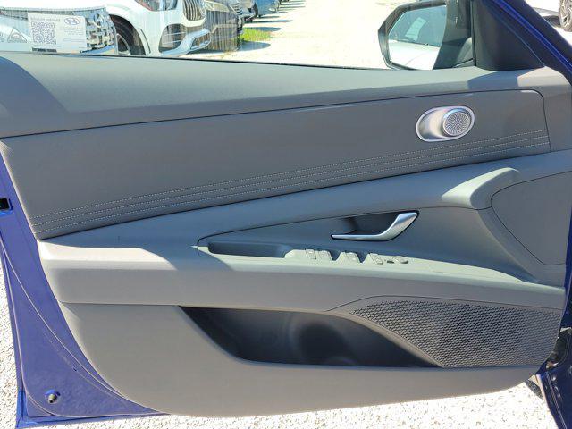 new 2025 Hyundai Elantra car, priced at $27,256