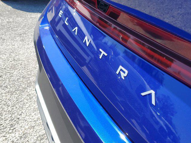 new 2025 Hyundai Elantra car, priced at $27,256