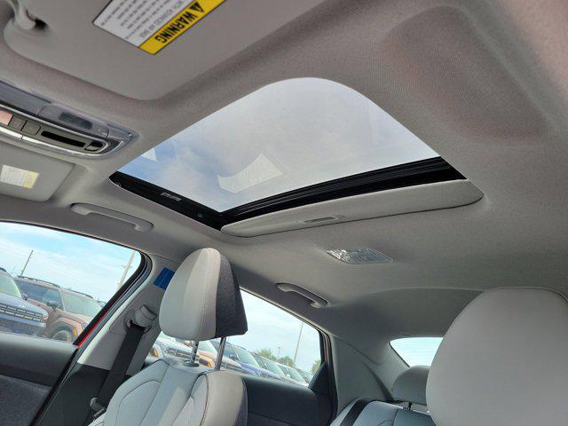 new 2025 Hyundai Elantra car, priced at $30,081