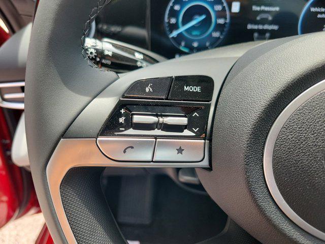 new 2025 Hyundai Elantra car, priced at $30,081