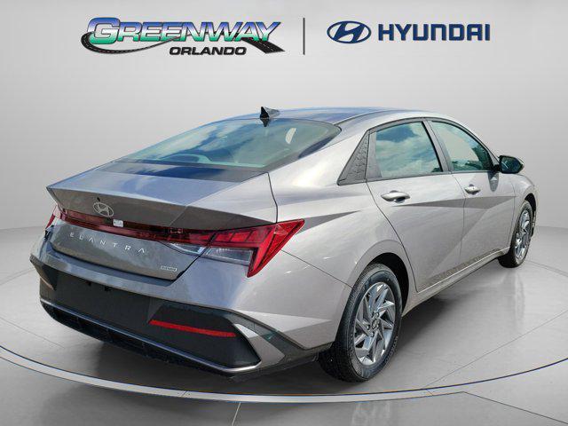 new 2025 Hyundai ELANTRA HEV car, priced at $22,379