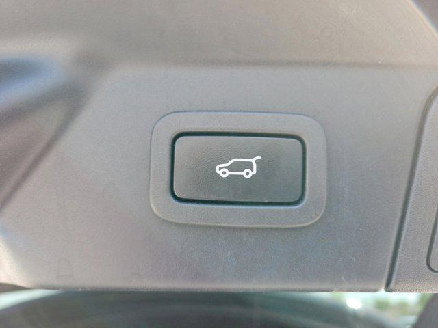 used 2020 Land Rover Range Rover Velar car, priced at $26,109