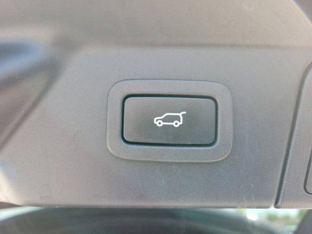 used 2020 Land Rover Range Rover Velar car, priced at $26,228