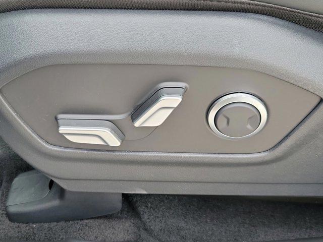 new 2025 Hyundai Santa Fe car, priced at $37,105