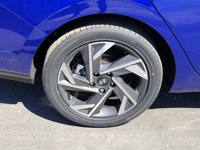 new 2025 Hyundai Elantra car, priced at $25,489