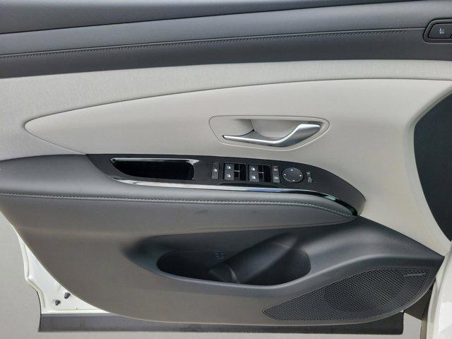 new 2025 Hyundai TUCSON Hybrid car, priced at $41,655