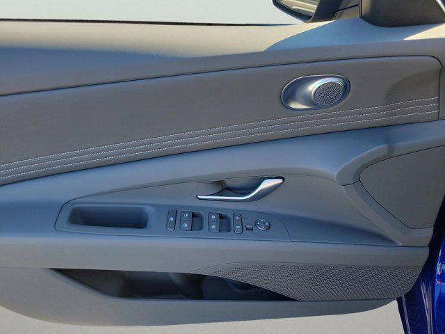 new 2025 Hyundai ELANTRA HEV car, priced at $24,318